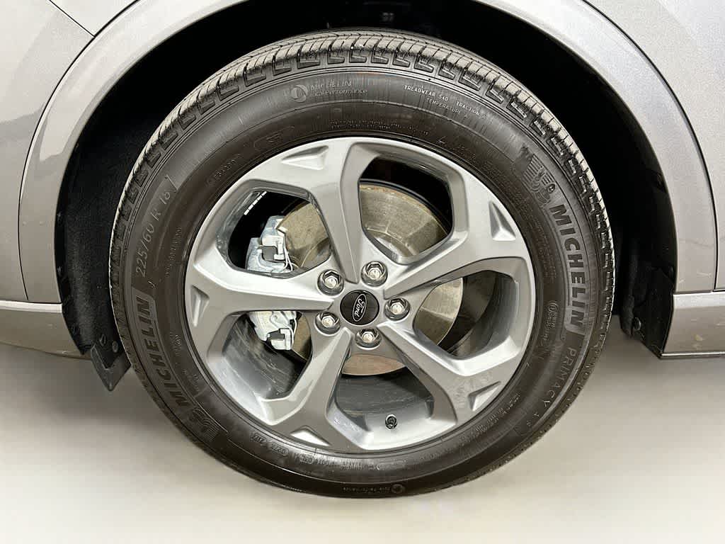 Thumbnail: 2024 Ford Escape - 8