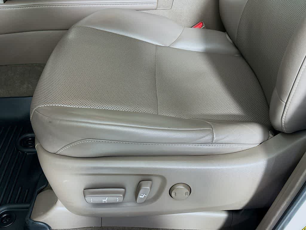 Thumbnail: 2016 Lexus GX - 30