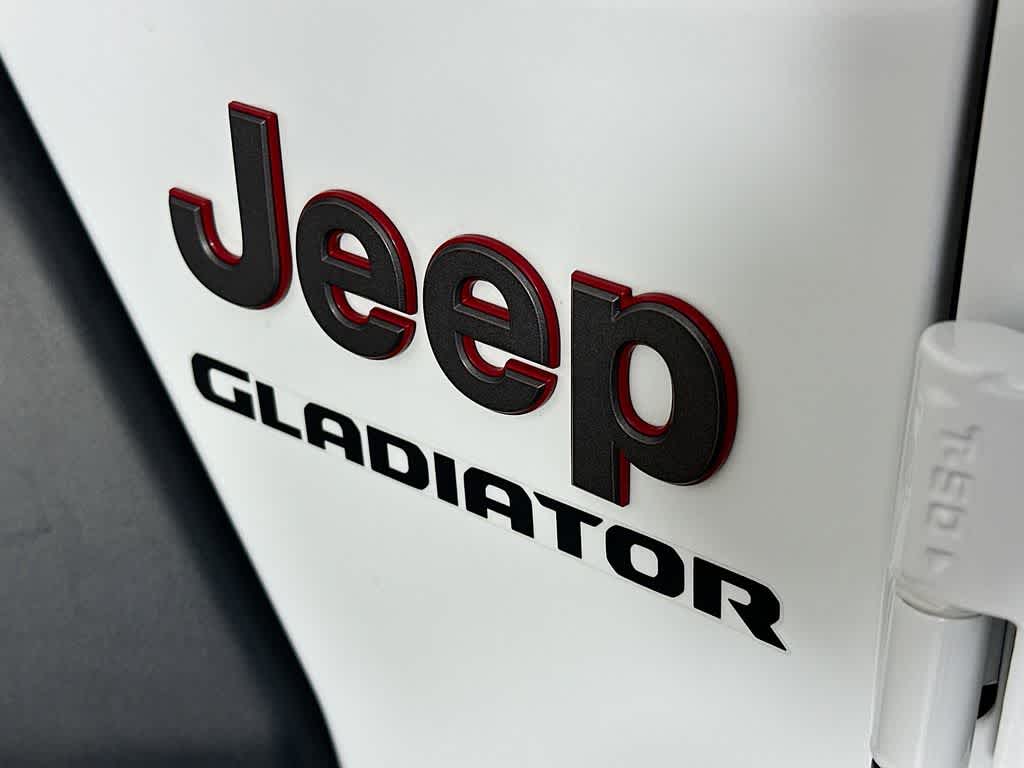 Thumbnail: 2022 Jeep Gladiator - 7