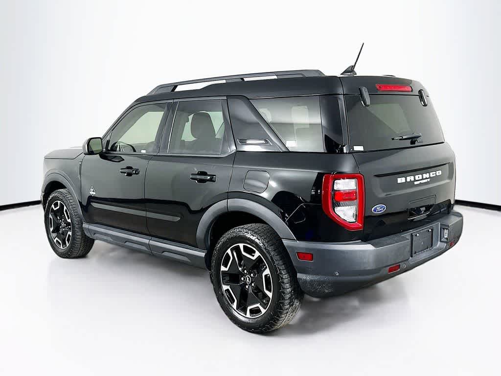 Thumbnail: 2021 Ford Bronco Sport - 4