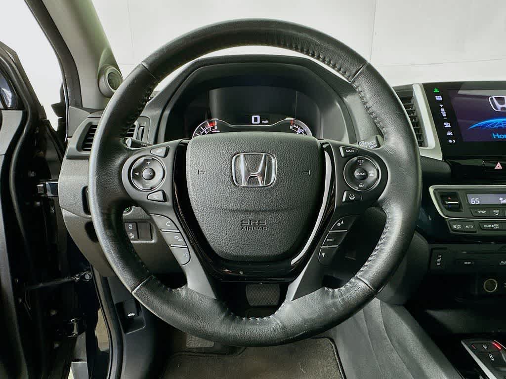 Thumbnail: 2016 Honda Pilot - 16