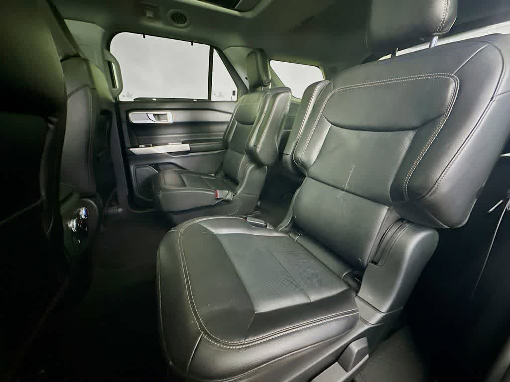 Thumbnail: 2021 Ford Explorer - 14