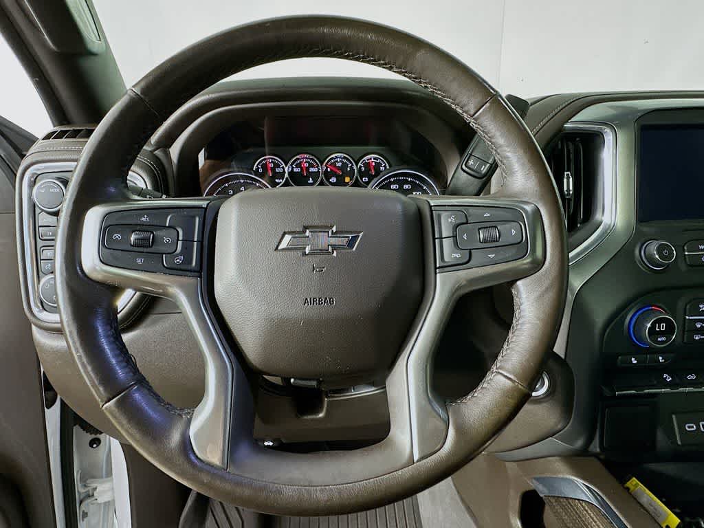 Thumbnail: 2021 Chevrolet Silverado 1500 - 16