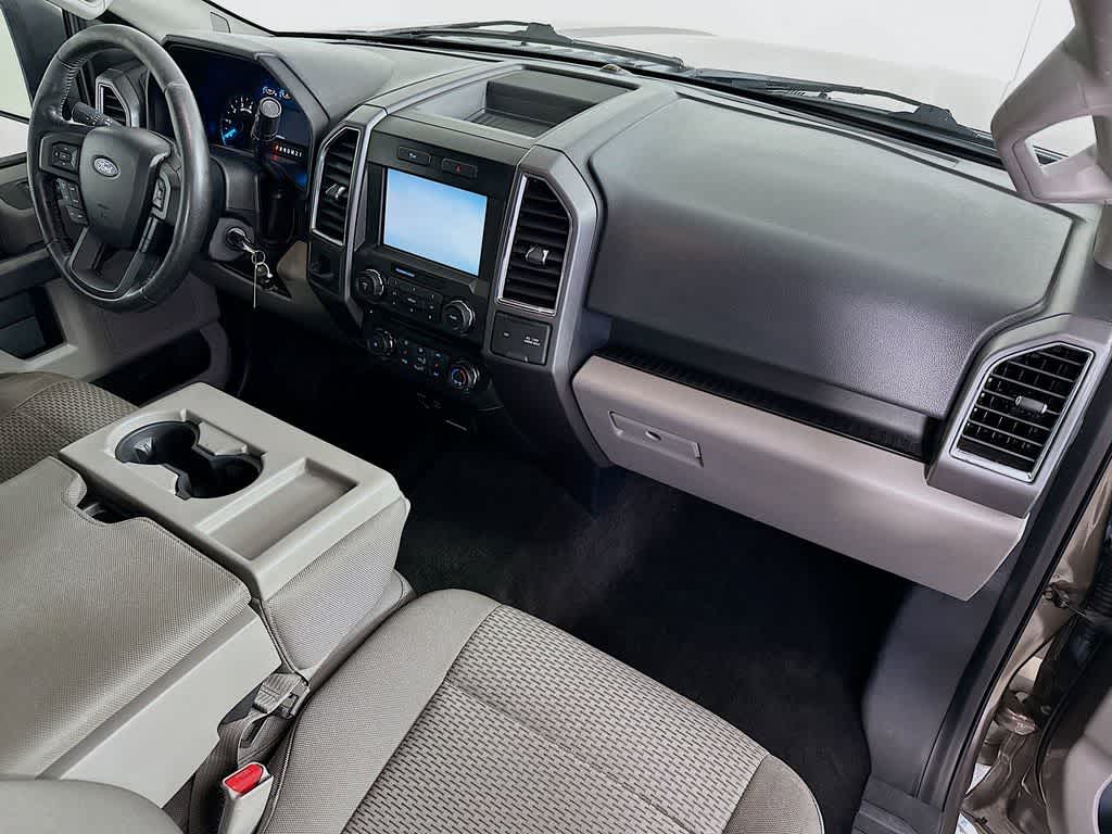 Thumbnail: 2015 Ford F-150 - 31