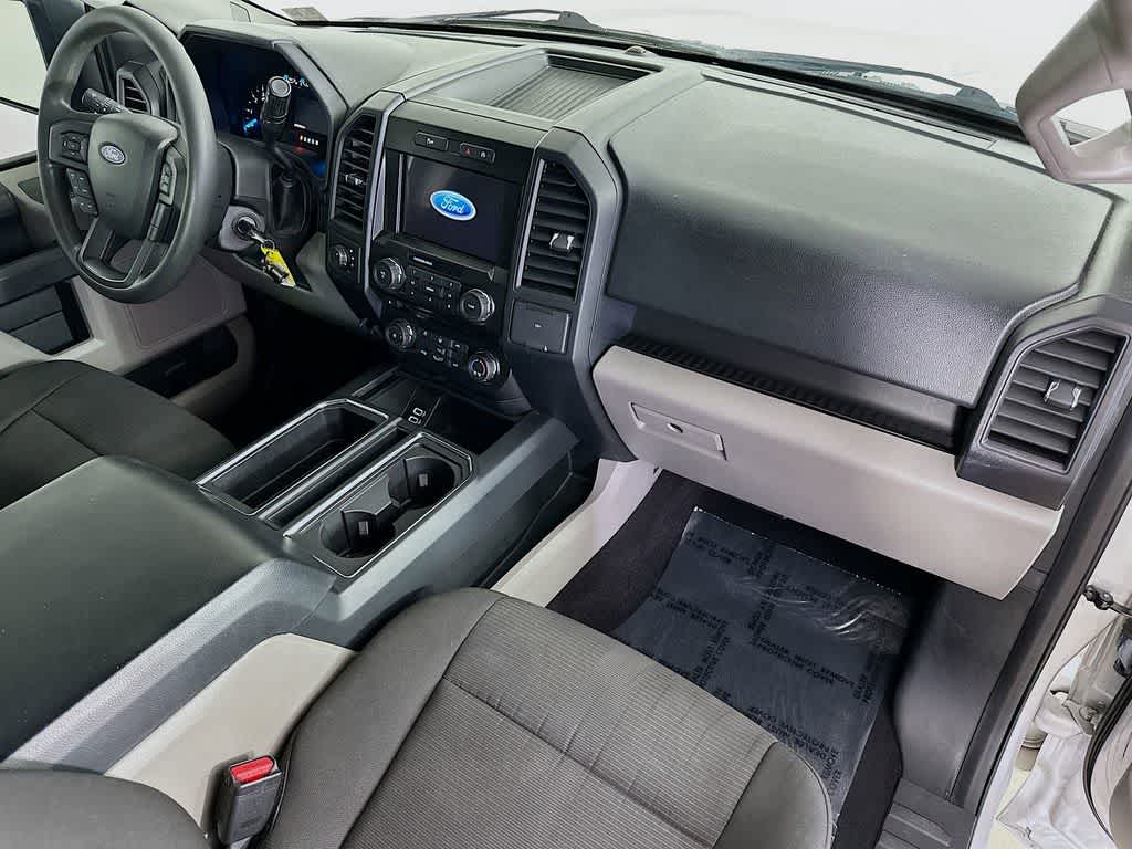 Thumbnail: 2017 Ford F-150 - 30