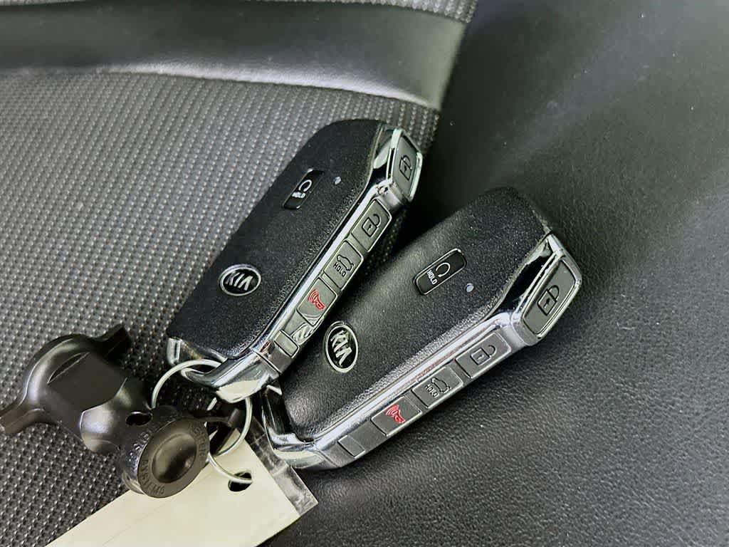 Thumbnail: 2021 Kia K5 - 21