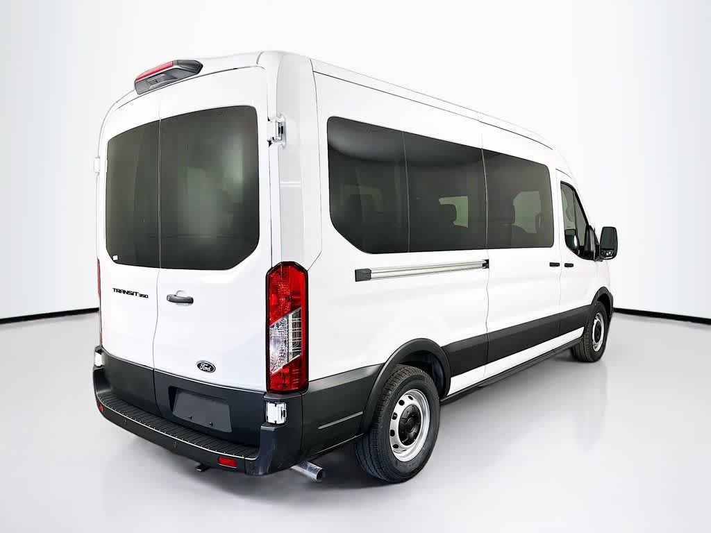 Thumbnail: 2026 Ford Econoline - 22