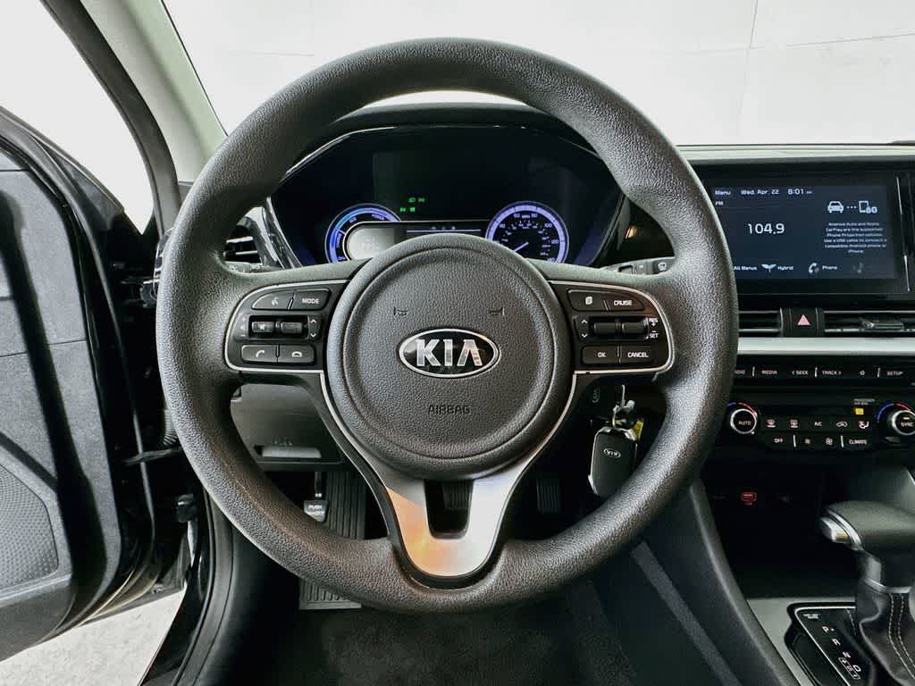 Thumbnail: 2020 Kia Niro - 15