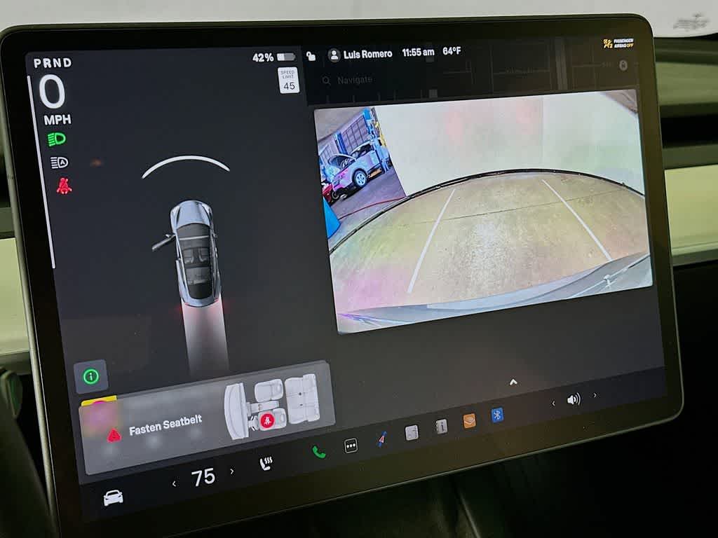 Thumbnail: 2022 Tesla Model 3 - 26