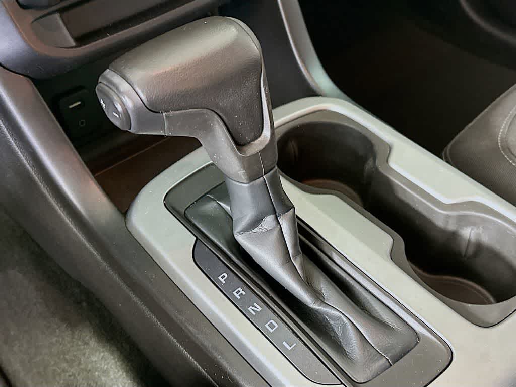 Thumbnail: 2017 Chevrolet Colorado - 18