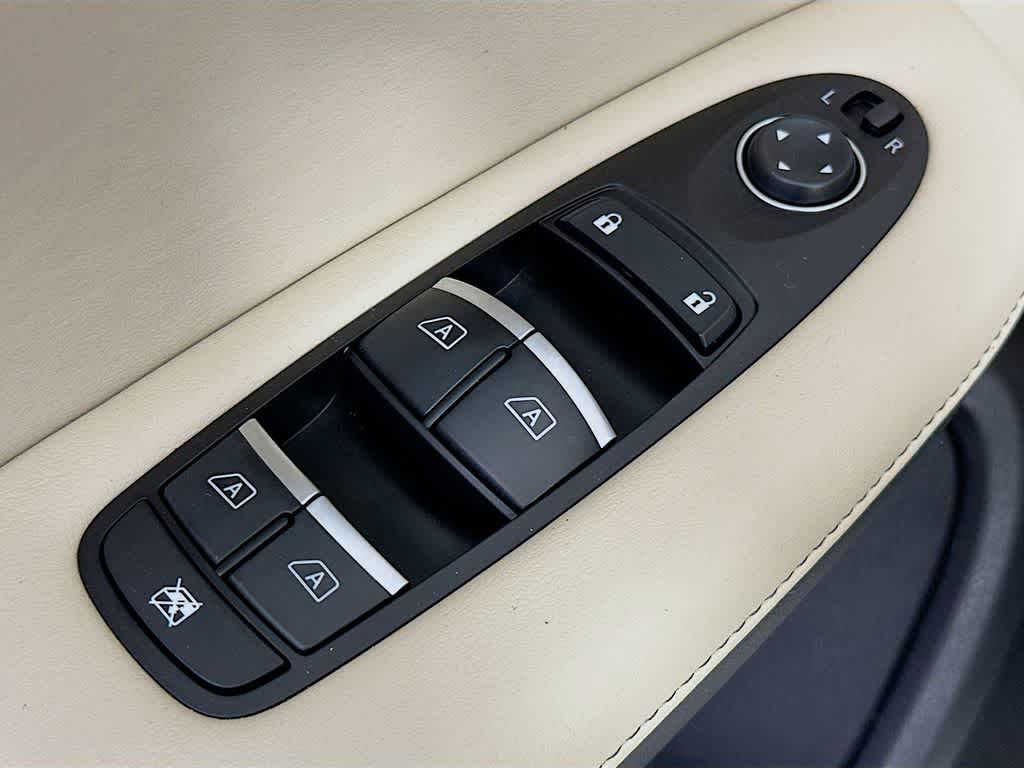 Thumbnail: 2019 INFINITI QX50 - 29