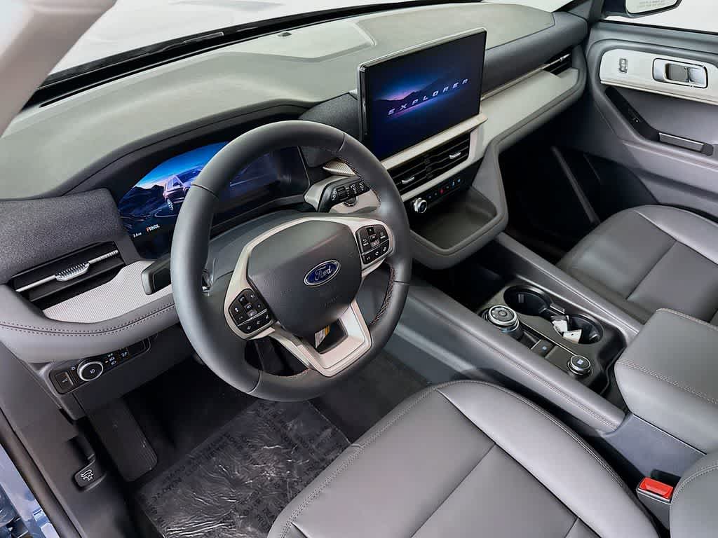 Thumbnail: 2026 Ford Explorer - 3