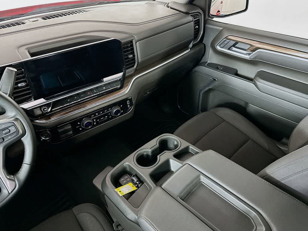 Thumbnail: 2025 Chevrolet Silverado 1500 - 11