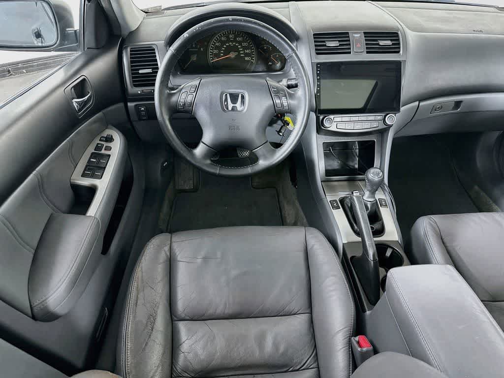 Thumbnail: 2005 Honda Accord - 10
