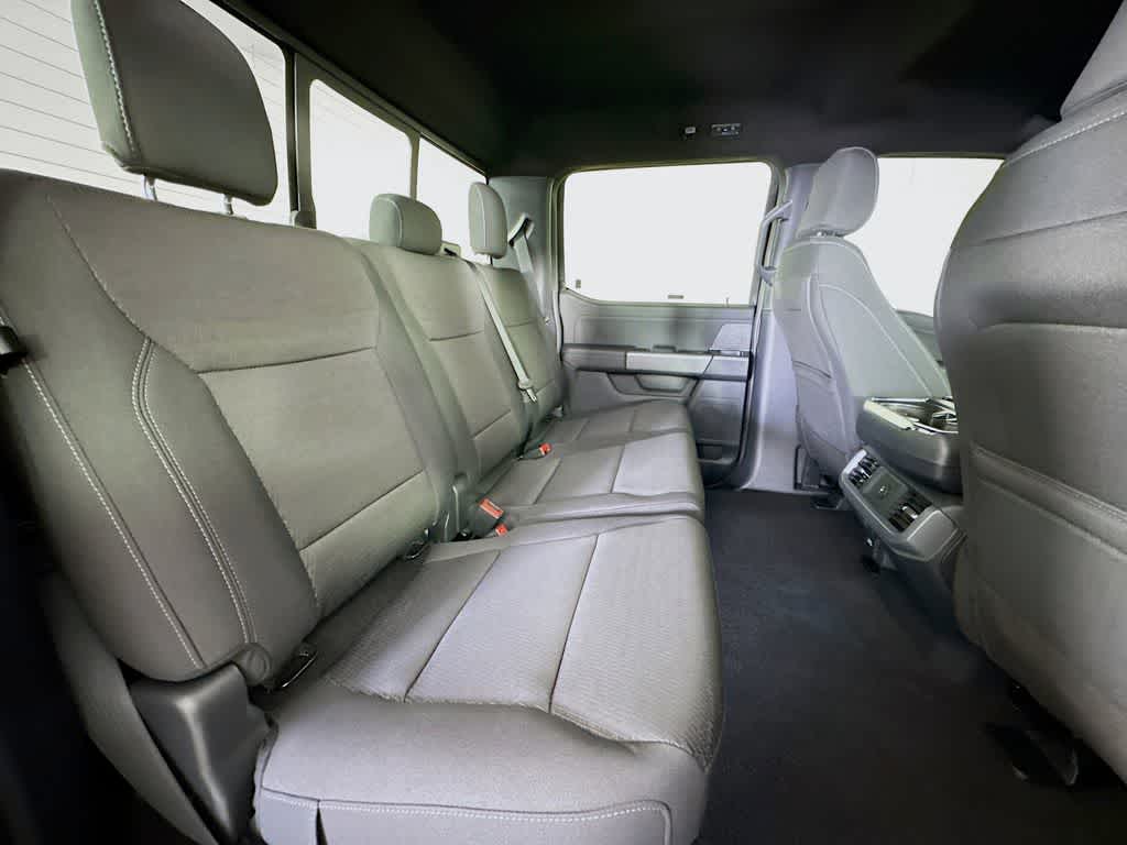 Thumbnail: 2025 Ford F-150 - 32