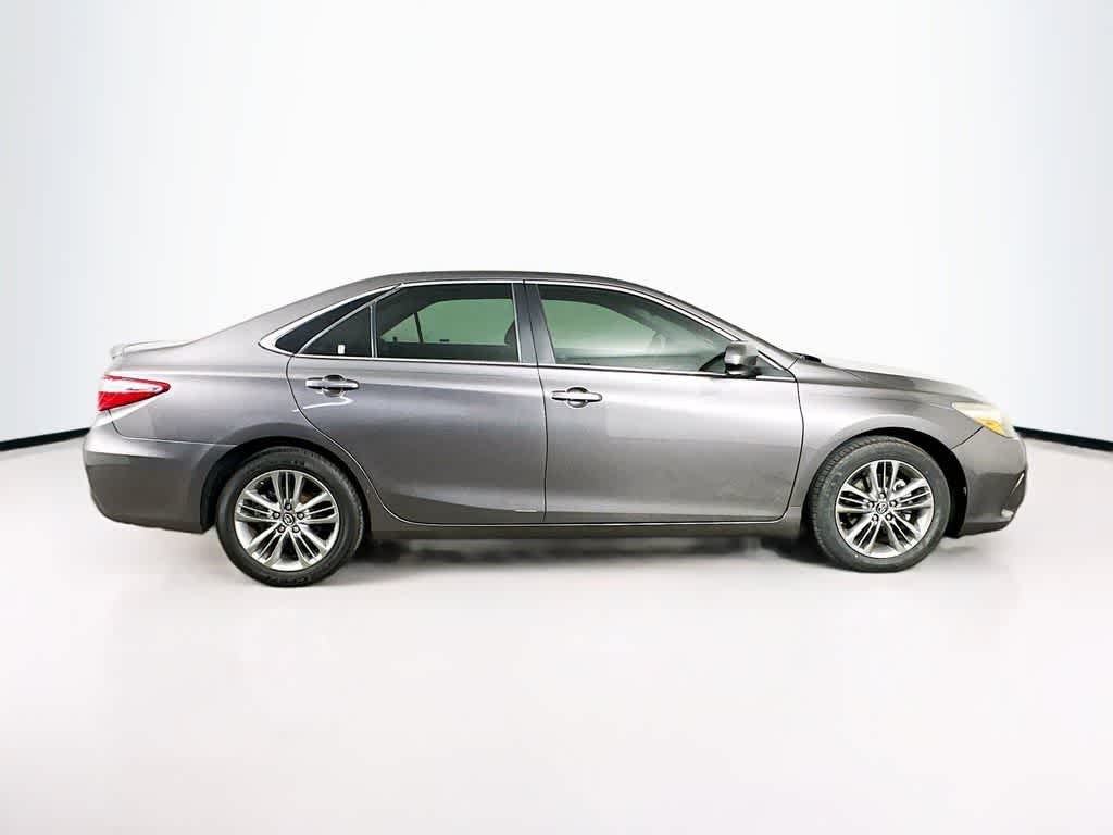 Thumbnail: 2017 Toyota Camry - 24