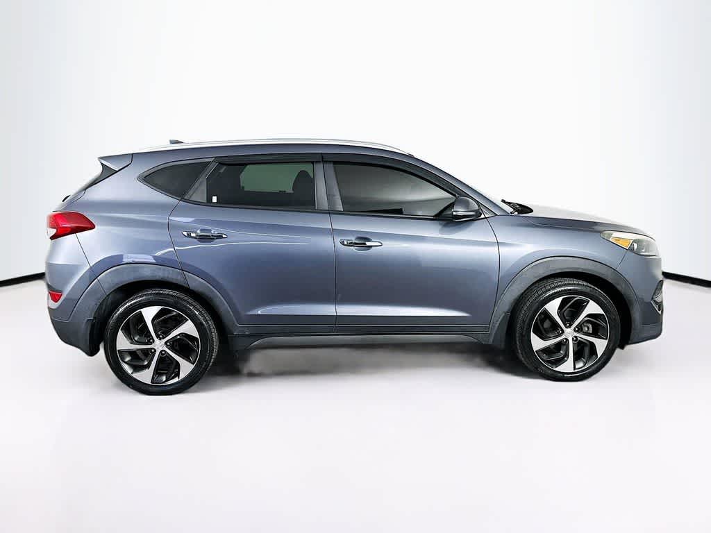 Thumbnail: 2016 Hyundai Tucson - 26