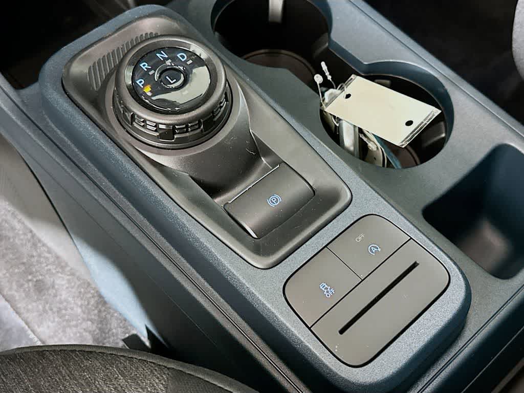 Thumbnail: 2025 Ford Maverick - 17