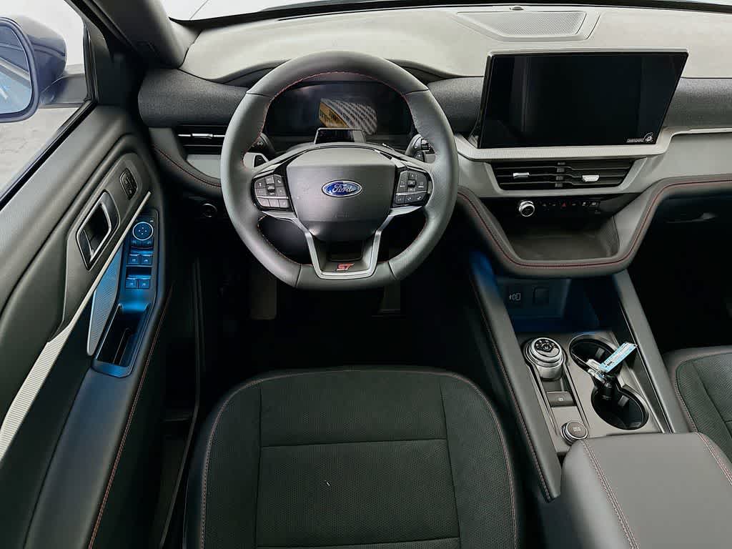 Thumbnail: 2026 Ford Explorer - 9