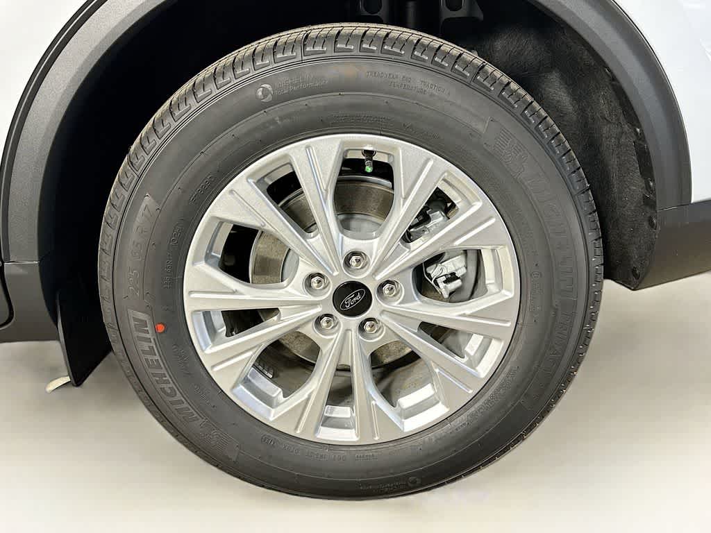 Thumbnail: 2026 Ford Escape - 8