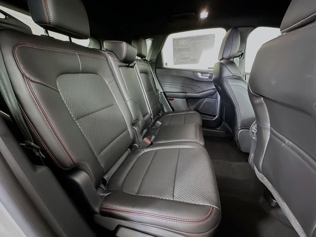 Thumbnail: 2025 Ford Escape - 31