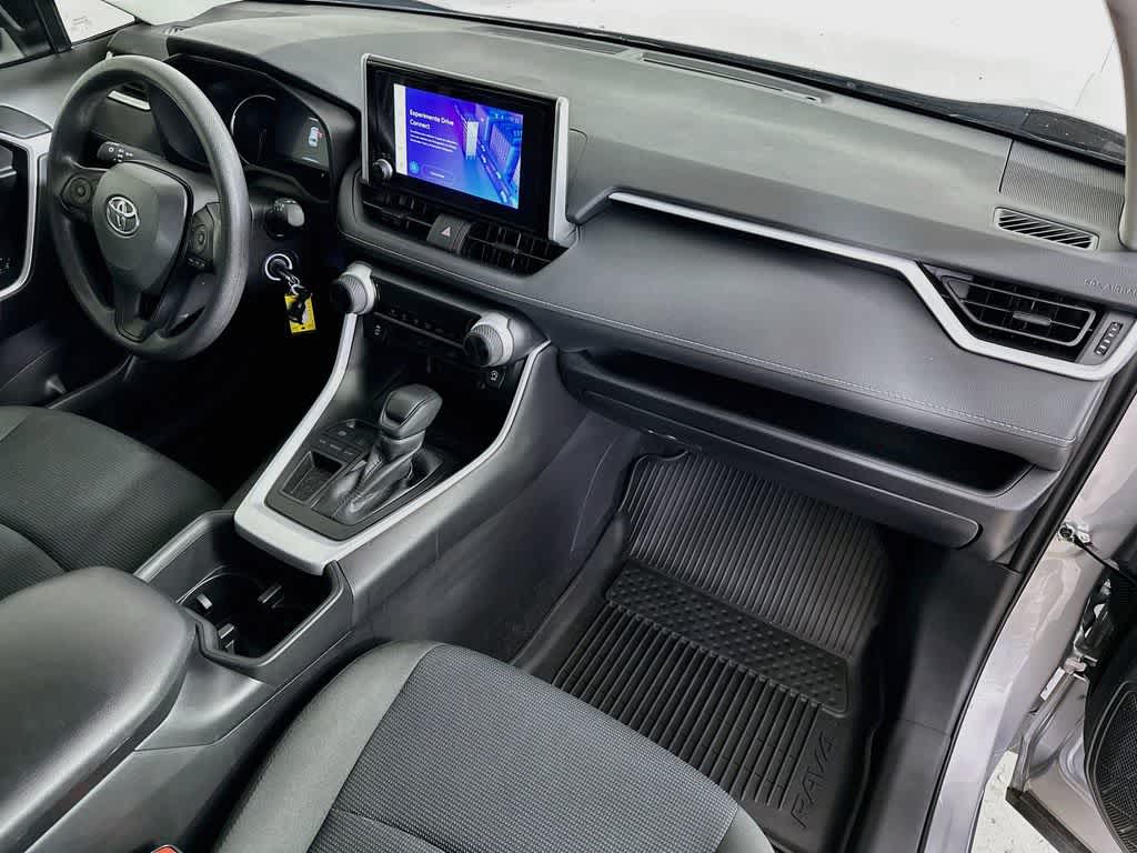 Thumbnail: 2025 Toyota RAV4 - 31