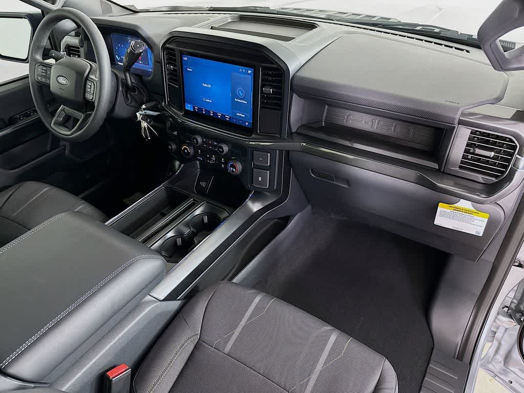 Thumbnail: 2025 Ford F-150 - 32