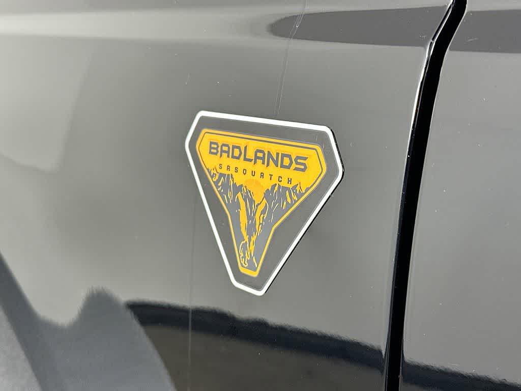 Thumbnail: 2025 Ford Bronco - 7