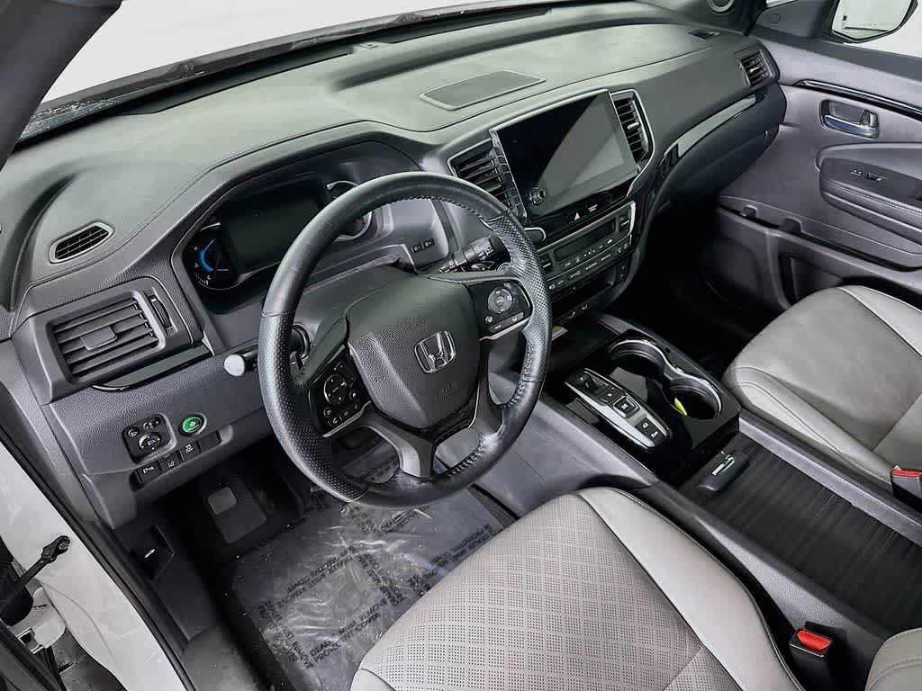 Thumbnail: 2021 Honda Passport - 2