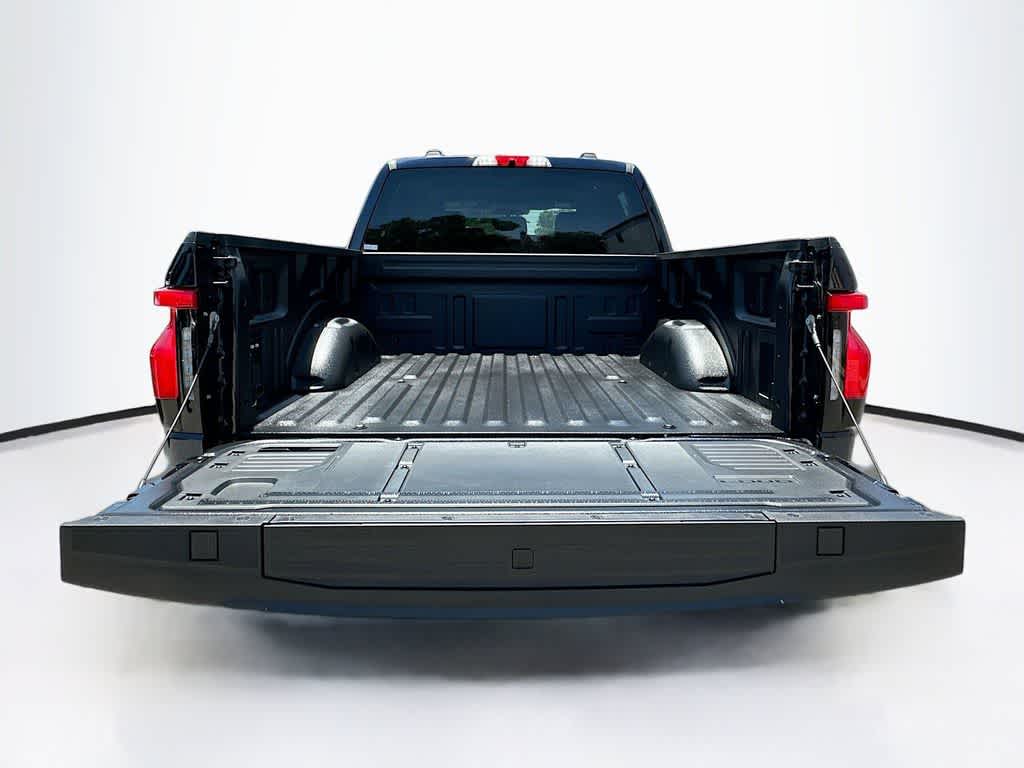 Thumbnail: 2025 Ford F-150 - 31