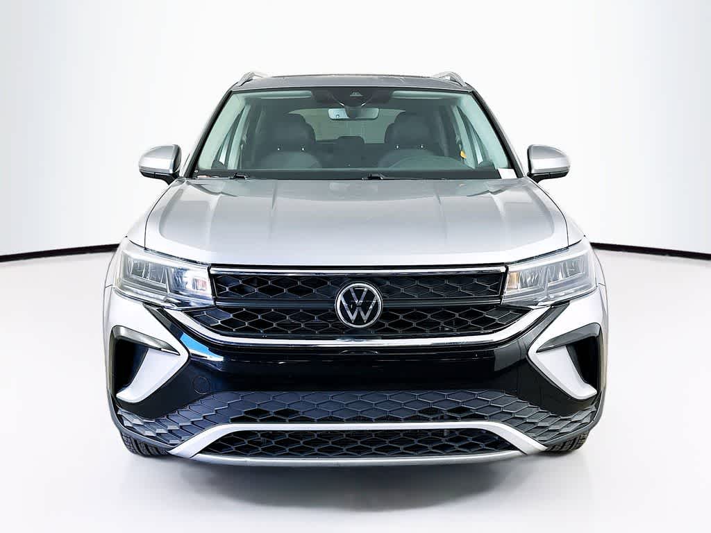 Thumbnail: 2022 Volkswagen Taos - 6