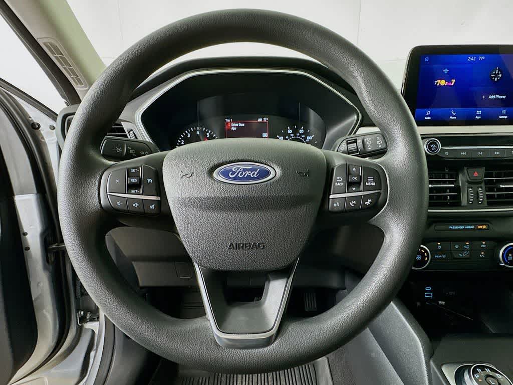 Thumbnail: 2022 Ford Escape - 15