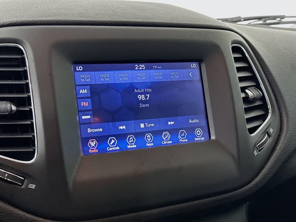 Thumbnail: 2018 Jeep Compass - 17