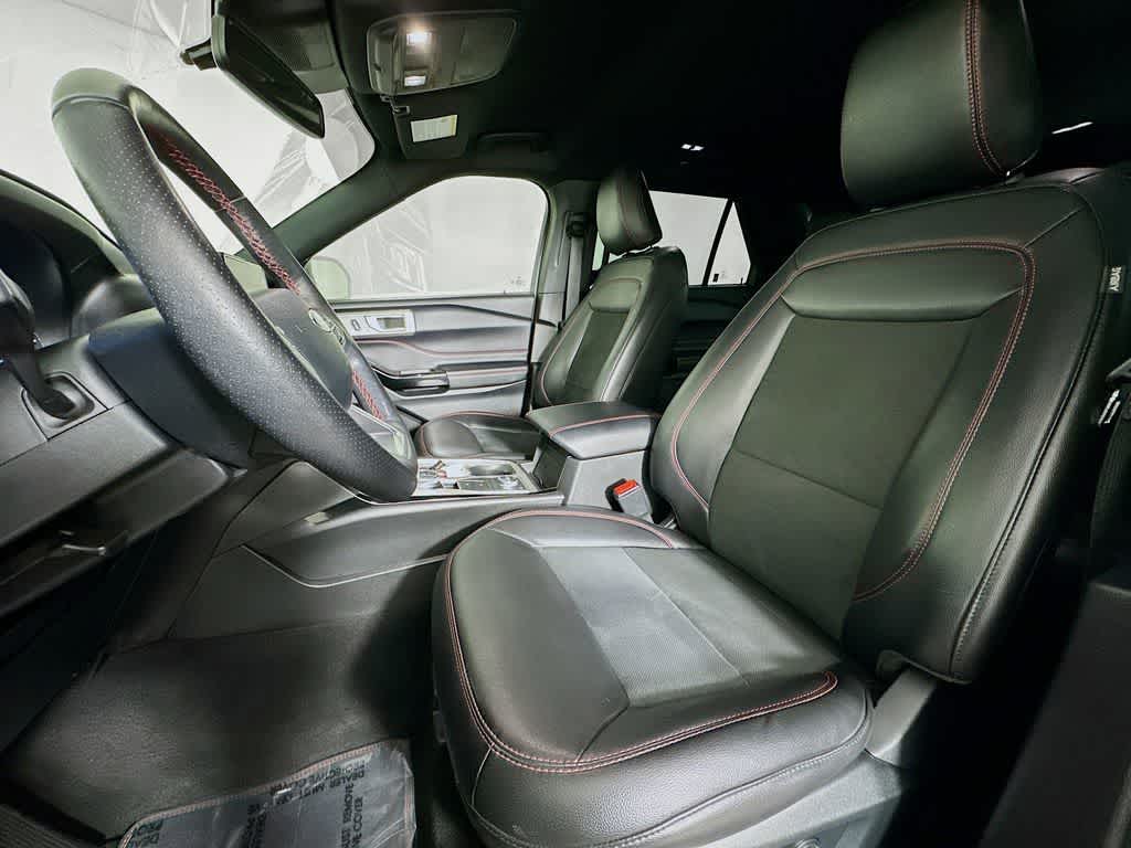 Thumbnail: 2022 Ford Explorer - 12