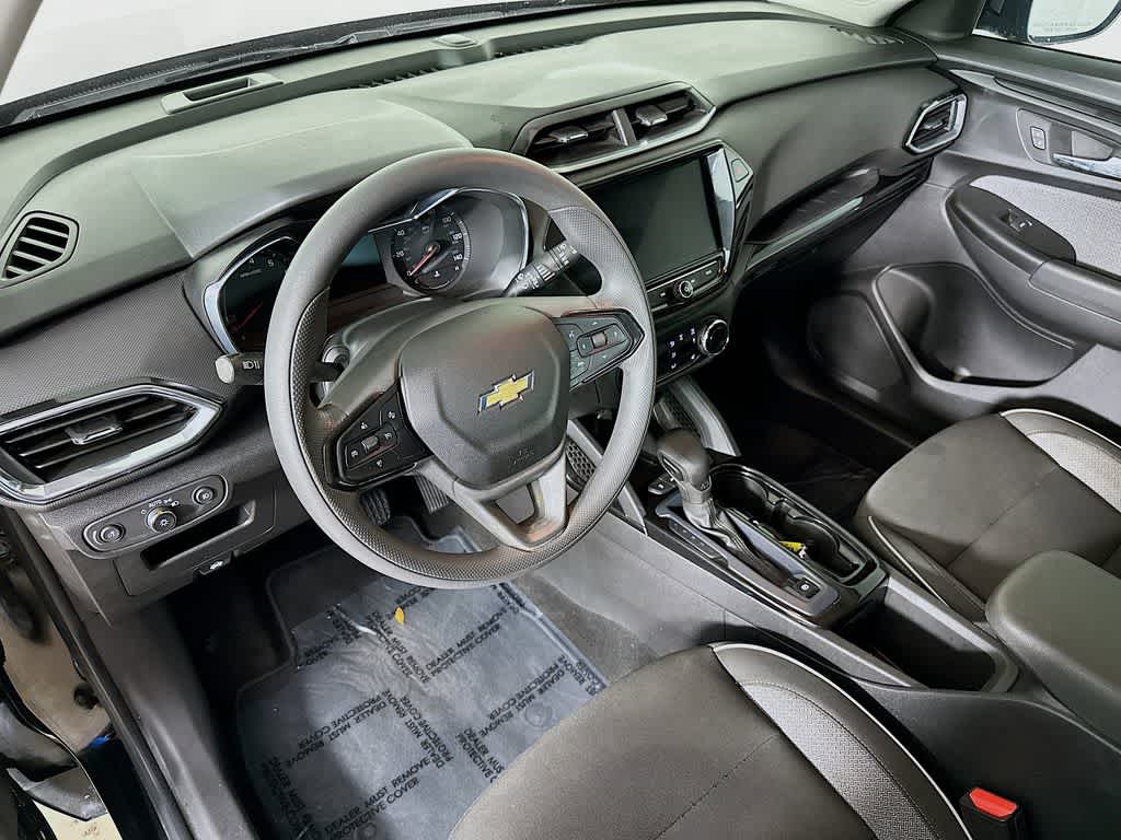 Thumbnail: 2022 Chevrolet TrailBlazer - 2