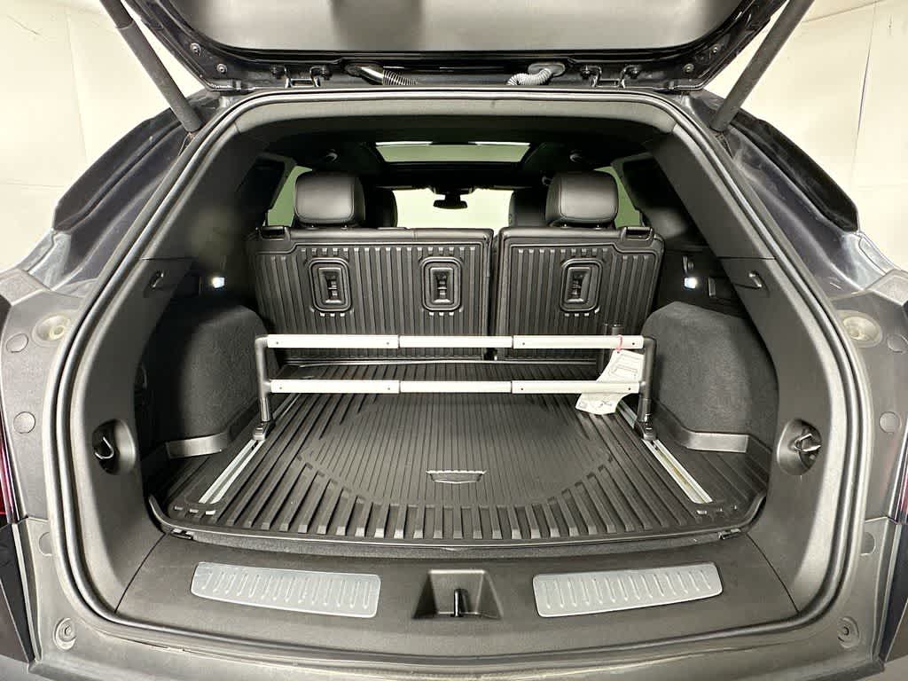 Thumbnail: 2023 Cadillac XT5 - 21