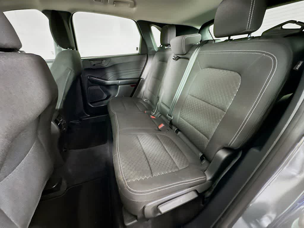 Thumbnail: 2023 Ford Escape - 14