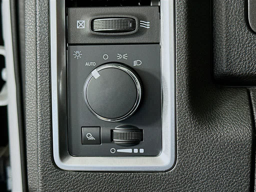 Thumbnail: 2024 RAM 1500 Classic - 26