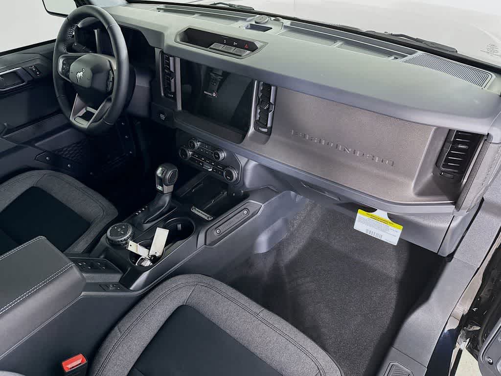 Thumbnail: 2025 Ford Bronco - 32