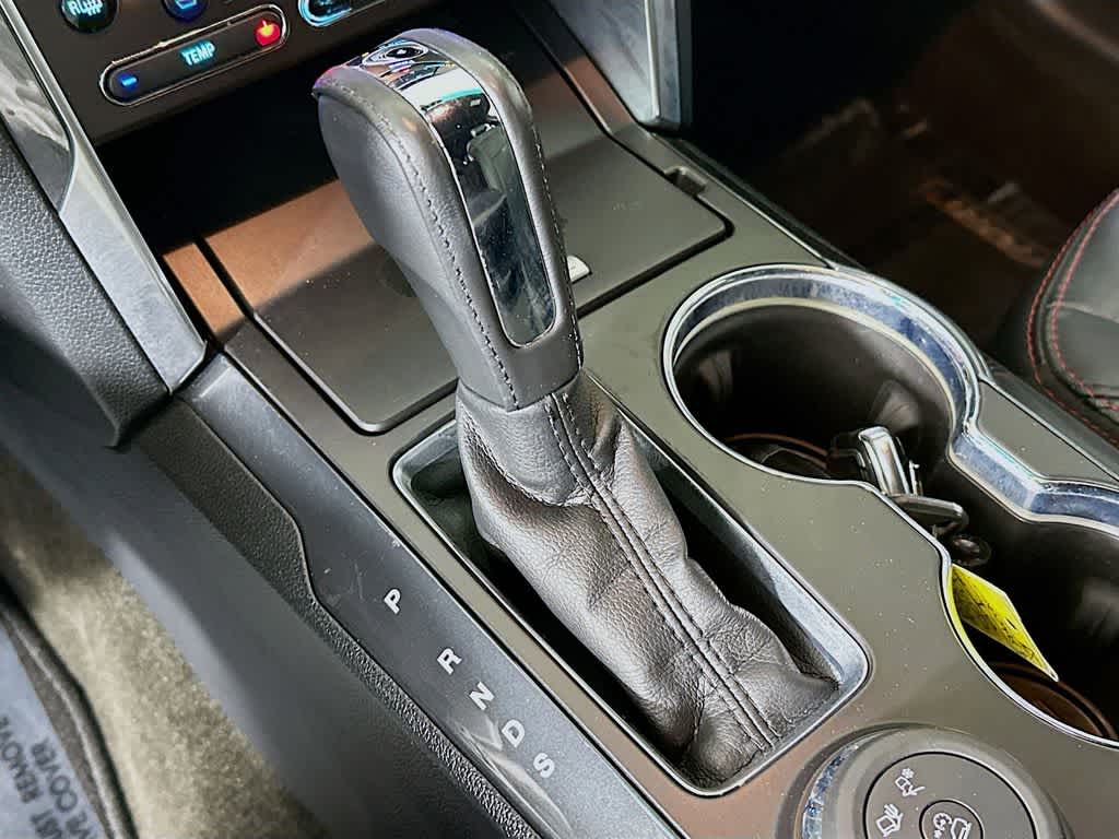 Thumbnail: 2016 Ford Explorer - 19