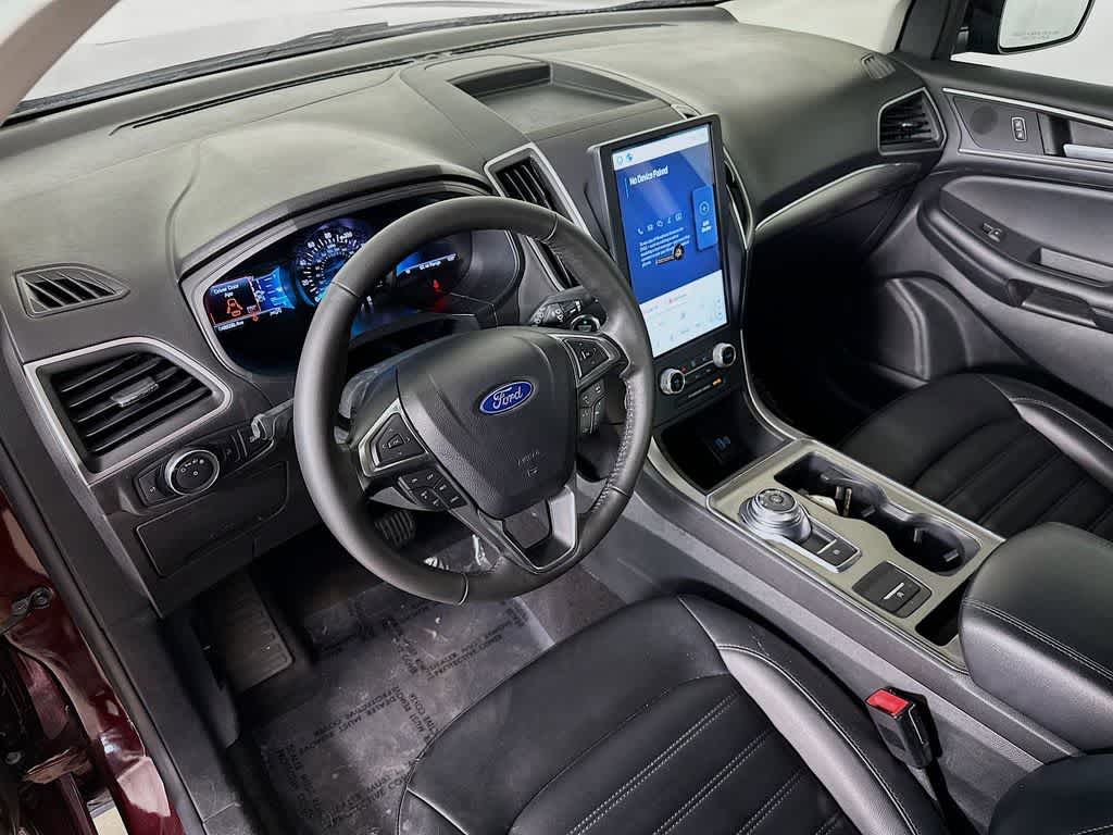 Thumbnail: 2022 Ford Edge - 2