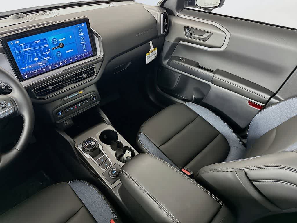 Thumbnail: 2025 Ford Bronco Sport - 11