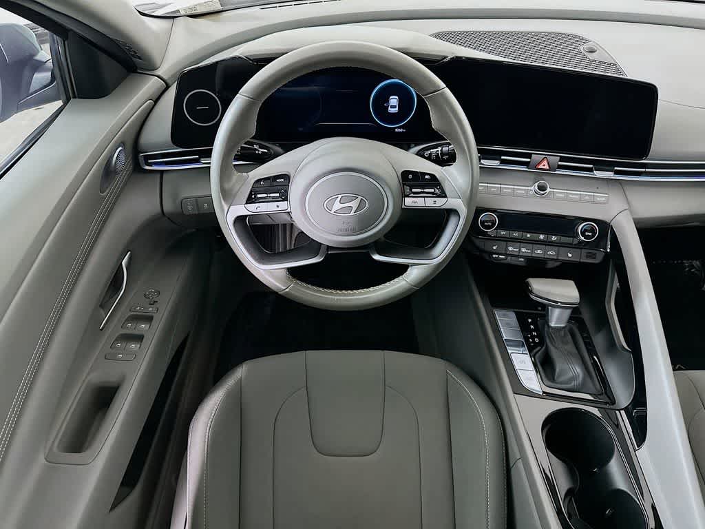 Thumbnail: 2025 Hyundai Elantra - 10