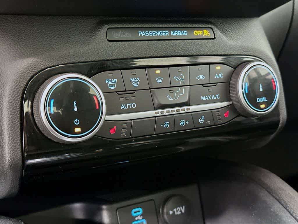 Thumbnail: 2022 Ford Escape - 18