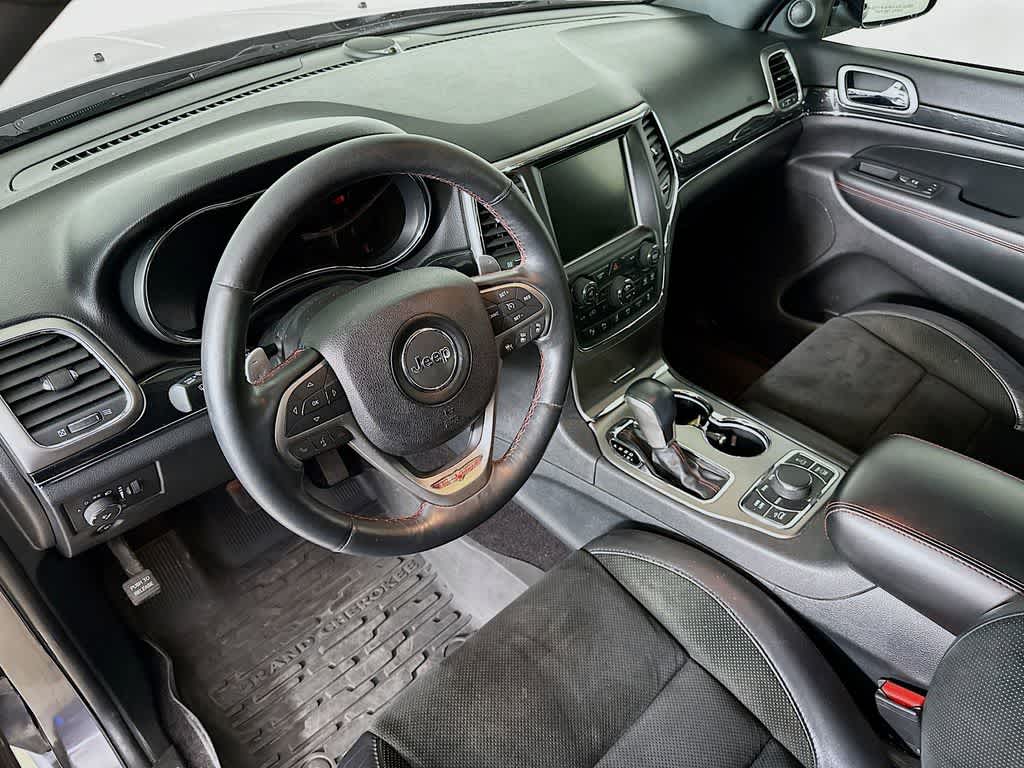 Thumbnail: 2017 Jeep Grand Cherokee - 2