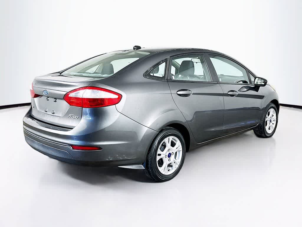 Thumbnail: 2016 Ford Fiesta - 24