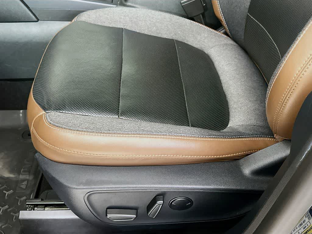 Thumbnail: 2021 Ford Bronco Sport - 30