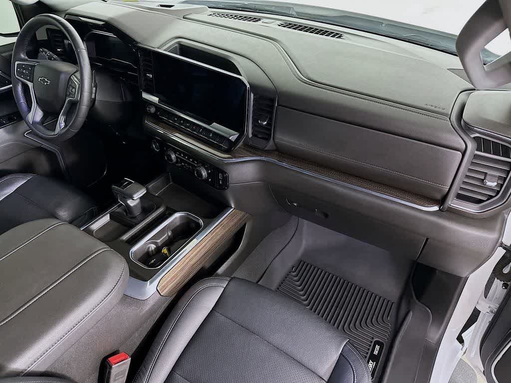 Thumbnail: 2023 Chevrolet Silverado 1500 - 31