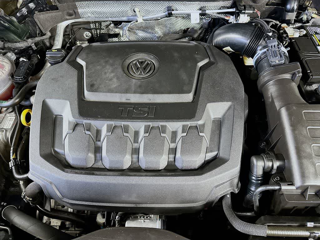 Thumbnail: 2021 Volkswagen Tiguan - 9