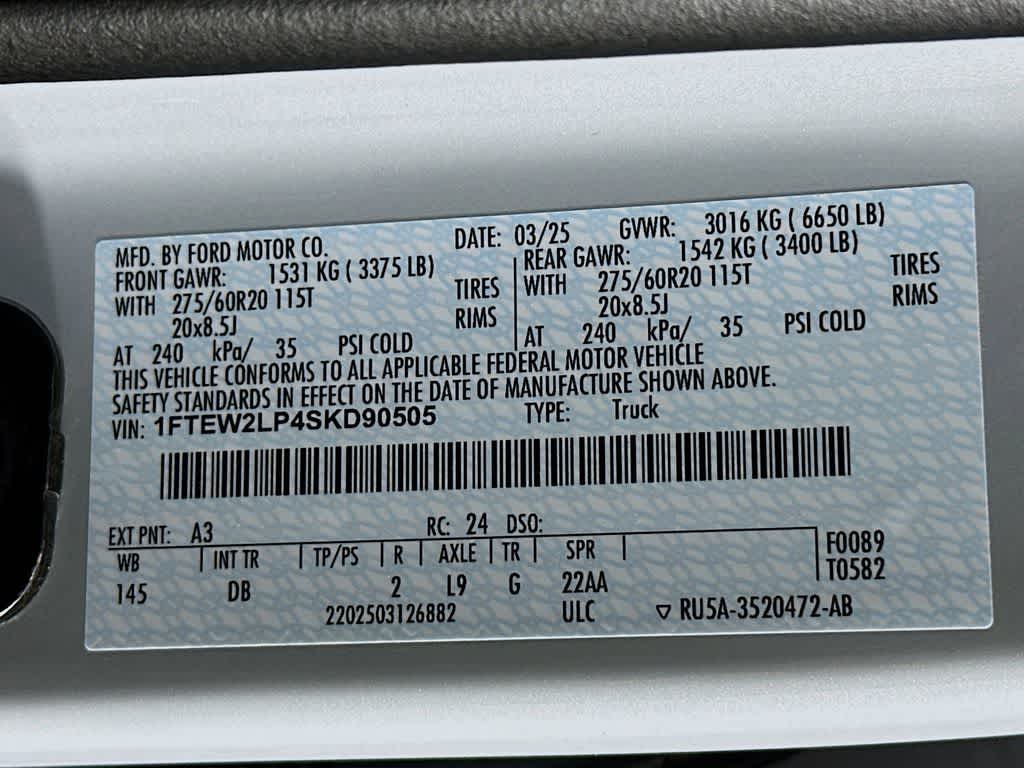 2025 Ford F-150 STX 24